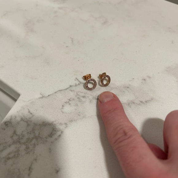 Pandora Sparkling Circle Stud Cubic Zirconia Earrings Rose Gold - Picture 6 of 7